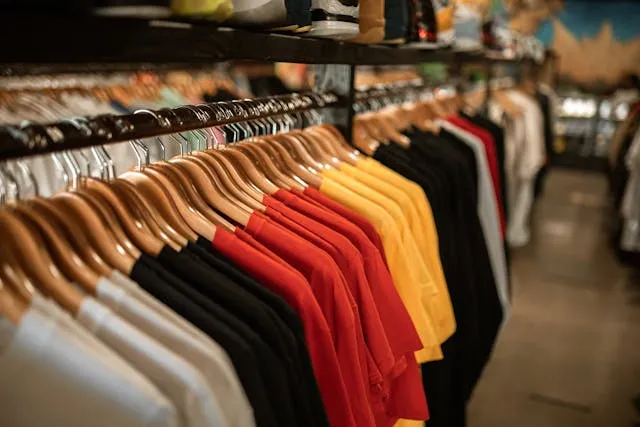 Vêtements et Chaussures